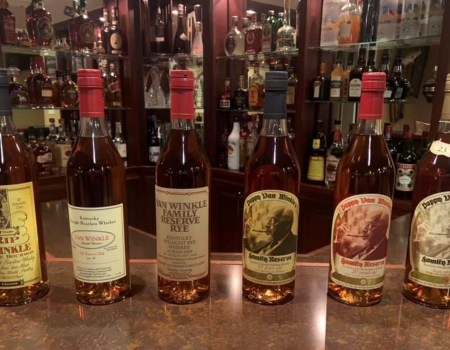 1st prize: Complete Van Winkle Collection